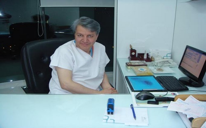 سید علی تحویلدار دکتر