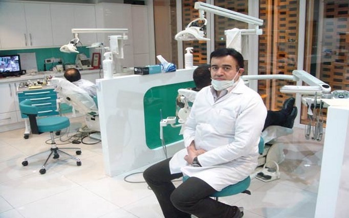 محسن ابراهیمی دکتر